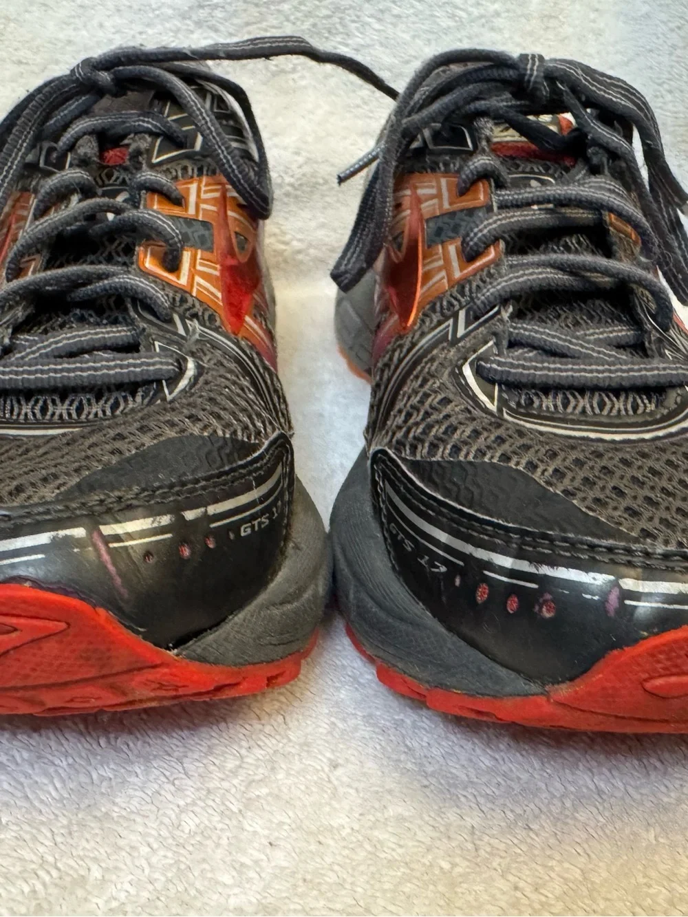 Brooks GTS 17 Womens Athletic Walking Shoes Orange Gray 9.5 1202311B044